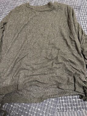 SO Olive Ribbed Knit Pullover